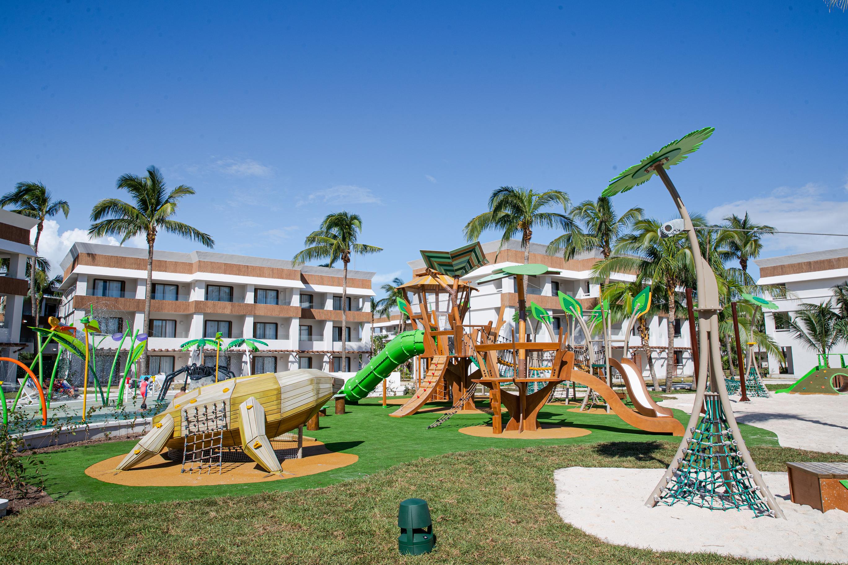 Hotel Bahia Principe Grand Tulum Riviera Maya Esterno foto Playground at the Atlantis Paradise Island